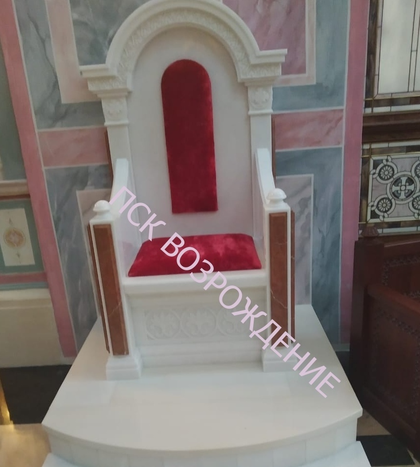 Кафедра (трон) архирея в Софийском Соборе Самара